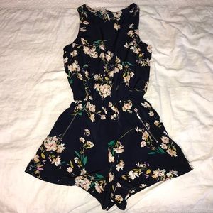 navy, floral romper!